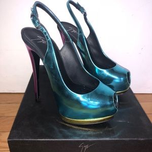 Giuseppe Zanotti Sandals peep toe